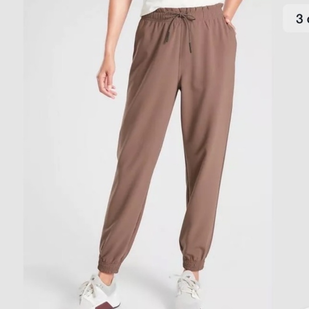 Athleta Metropolis brown jogger size 0